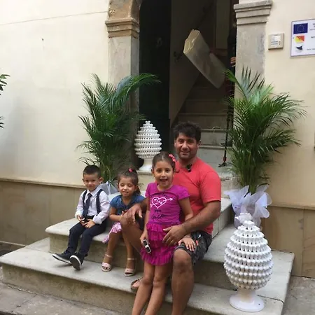 Palazzo Pagliaro *