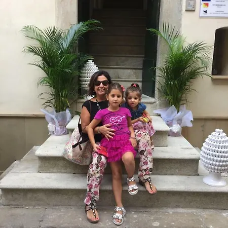 Palazzo Pagliaro Guest house