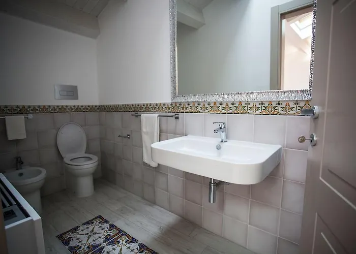 Palazzo Pagliaro 3* Santo Stefano di Camastra