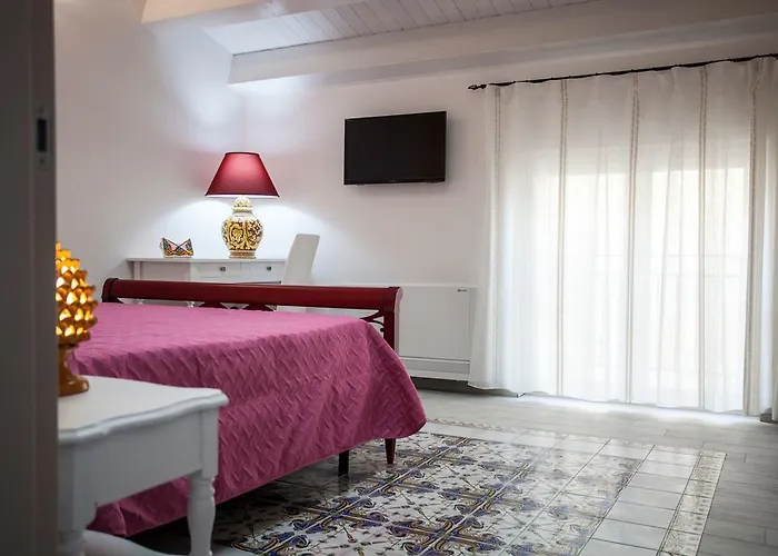 Palazzo Pagliaro Santo Stefano di Camastra